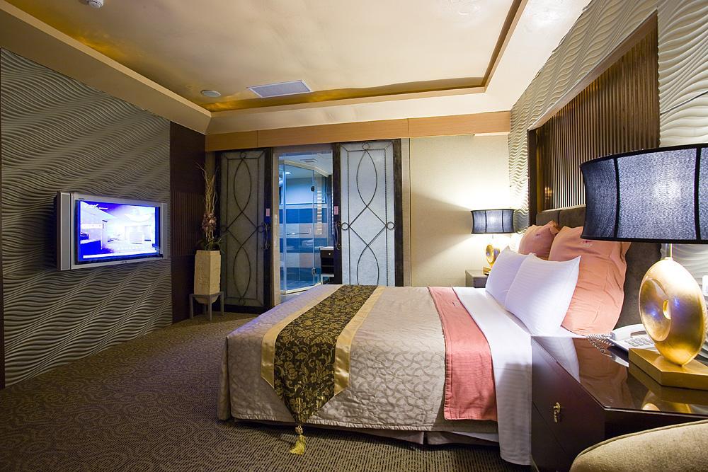 Crystal Business Motel Χσιντσού Εξωτερικό φωτογραφία