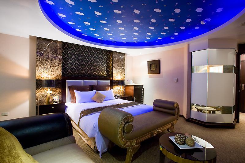 Crystal Business Motel Χσιντσού Εξωτερικό φωτογραφία
